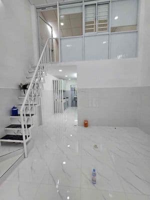 cho thuê nhà Tân thới hiệp Q12 105m 2lầu 4PN 3wc hxh thông giá 7tr mới