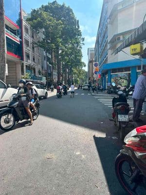 Giảm sốc nhà MT Lương Hữu Khánh phường Bến Thành TPHCM