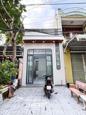 NHÀ VỊ TRÍ ĐẸP TRỤC CHÍNH KDC HÀNG BÀNG