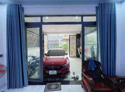 Nhà mới đẹp, gần chợ Tân Hiệp, DT 120m2, đường nhựa 5m, chỉ 4 tỷ199
