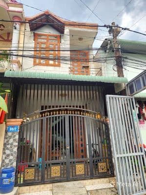 Bán nhà trệt lầu sổ riêng giá Rẻ gần ngã tư Chiêu Liêu - Dĩ An