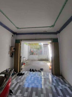 Bán nhà P6Q8 gần Pegasuit-HẺM XE HƠI-2tầng 4PN-SHR hoàn công đủ ko QH