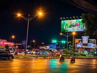 Bán nhà đất tặng nhà đường 8m cạnh Pandora79m² Ngang 4,5 giá chỉ 6.x