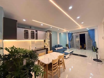 Nhà 3 PN _ Full Nội Thất - Sổ hồng hoàn công . Chính chủ