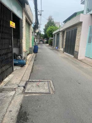 Cặp nhà ở và 10 phòng cho thuê Hồ Văn Long TL10