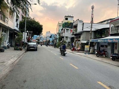 Nhà mặt tiền Gia Phú Phường 3 quận 6
