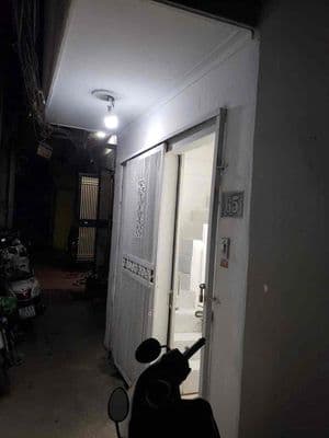 Bán nhà riêng sổ đỏ chính chủ chợ khâm thiên giá chỉ 2,65 ty