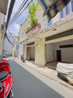 NÓNG GIẢM GIÁ NHÀ GÒ VẤP ,CHỈ 4,7 TỎI( 9,2X10 )SHR GIÁP TÂN BÌNH