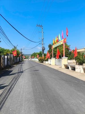 chủ bán nhanh HOà Tiến mặt tiền đường nhựa 7.5m sát NAm Kỳ Khởi Nghĩa