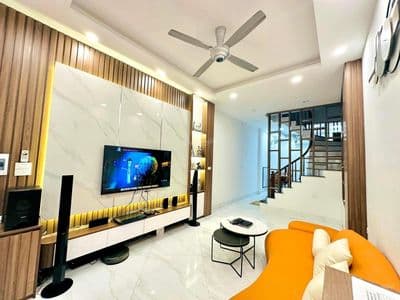 Văn Cao, ngõ ô tô thông, 2 thoáng, 30m ra phố, ở luôn, sổ CC, 41m2