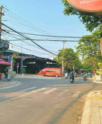 Cần bán gấp lô đất MT Đồng Xoài đường 10,5 nhưng giá bằng đất kiệt.