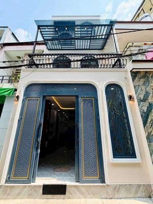 Nhà mới sát hẻm xe hơi vài bước chân phù hợp đại gia đình 8 10 người