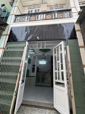 BÁN NHÀ 1 TRỆT 1 LẦU, DTSD 65m2.
