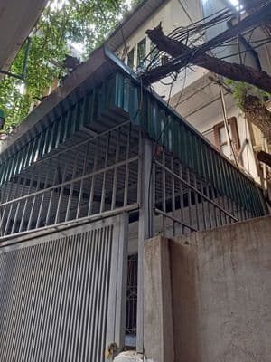 Cho thuê cả nhà 54m2 khu vực Ô Cầu Dền gần ĐH Bách Khoa Hà Nội