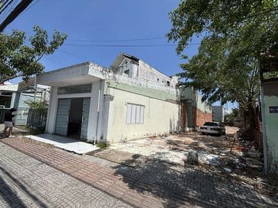 Nhà đường Lê Hồng Phong - KCN Trà Nóc