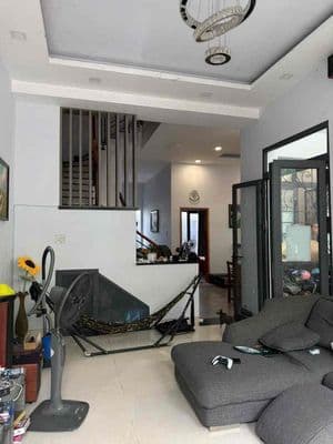 Nhà MT NB trệt 2 lầu áp mái trục đường số 25 bên sông - HBC - Thủ Đức.