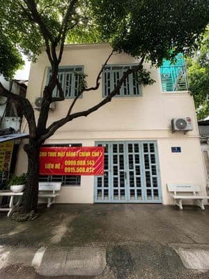 Cho thuê nhà mặt tiền sát Phạm Văn Đồng - 140m2 - 12 triệu