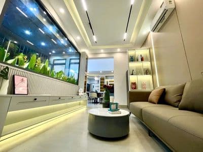 bán nhà 2 tang be ngang 6 m đường xe hơi
