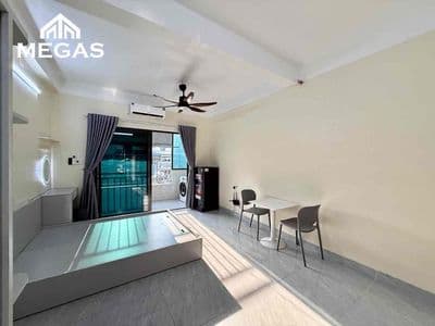 Ô tô đỗ cửa, nhà mới tinh, tách bếp, full nội thất ngay SVD Mỹ Đình