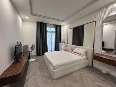 Cho thuê nhà khu verosa khang điền nội thất cao cấp 3 phòng đẹp
