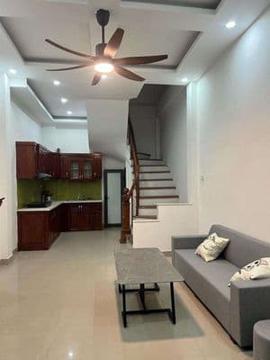 Lõi Ba Đình, ngõ thông, gần phố, 3 gác đỗ cửa, full tiện ích, ở luôn