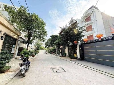Nhà Phố 5m x 26m. Hẻm rộng 12m Khu Biệt Thự Trần Thị Do ( HT19)