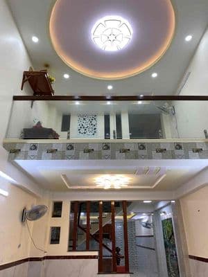 CHO THUÊ NHÀ GẦN CV LÀNG HOA 4PN 5WC