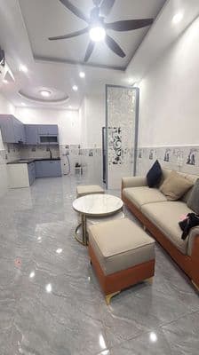 nhà ngon thơm phức,dt 28 m2 giá chỉ 3 tỷ nhỉnh