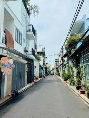 Hẻm 6m Thoại Ngọc Hầu, Tân Phú - Nhà 2 tầng 118m2 [5 x 23m, nở hậu 5.