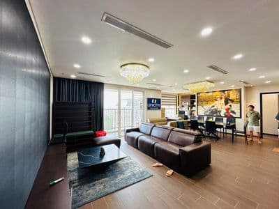 Căn GÓC 110m2 hướng ĐN. View ngắm Công viên + xem Pháo hoa + Máy bay
