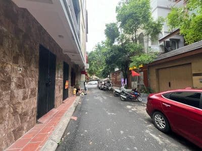 Bán nhà góc Nguyễn Thị Định, Cầu Giấy, 4 tầng, ô tô đỗ cửa