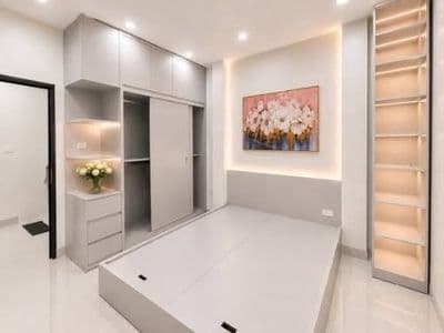Bán nhà Đống Đa, 4 tầng, 3 ngủ, sổ riêng, lô góc, hơn 5 tỷ