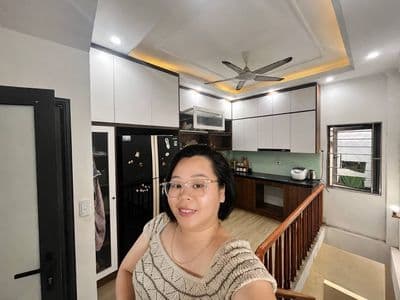 Bán nhà góc 3 mặt thoáng, 48m2, 5 tầng, 13.5 tỷ, Giáp Nhị