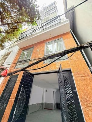 Bán 2 căn CCMN 6 tầng thang máy, 9PN khép kín Lĩnh Nam & Thanh Đàm