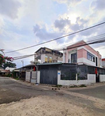 Bán nhà Phú Lợi, TDM, Bình Dương - Căn góc 2 mặt tiền