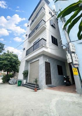 Bán nhà lô góc ô tô đỗ cửa tại Di Trạch - Hoài Đức