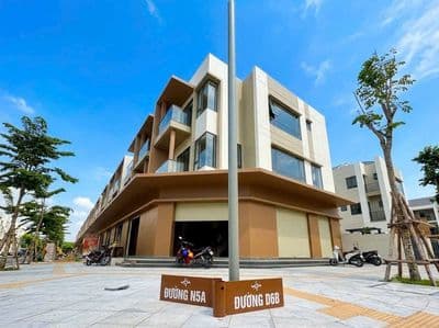 Bán nhà phố Sun Casa Square, Bình Dương, giá từ 3.6 tỷ