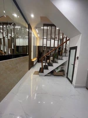 Nhà Minh Khai, 42m2, 5 tầng, 5 ngủ, gần ô tô