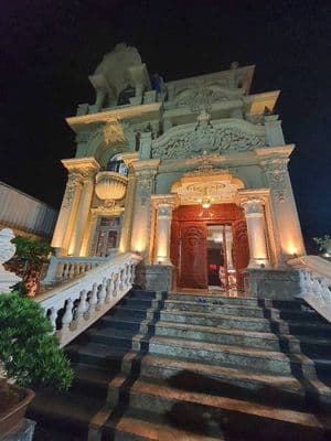 Bán biệt thự mặt phố 750m2 Dĩ An, Bình Dương