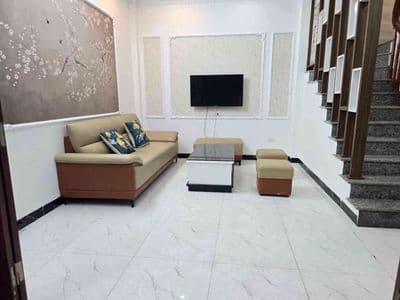 Bán nhà 30m2, 5 tầng, Phúc Lợi, giá nhỉnh 6 tỷ