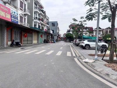 Bán đất TDP Riễu, Phường Bắc Giang, Lô góc 3 mặt tiền