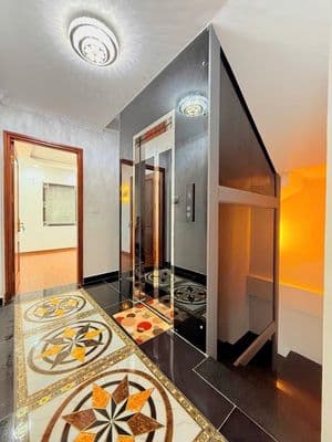 Bán nhà 7 phòng full nội thất, thang máy, Quan Hoa - Cầu Giấy