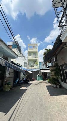 cần bán gấp hẻm 6m thông Hà Thì Đát. DT: 7x20m nhà cấp 4