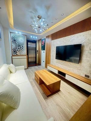 Nhà mới đẹp mặt ngõ Hoàng An, Lê Duẩn, Đống Đa, 7 tầng thang máy, full