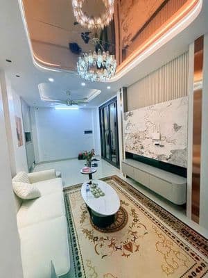 Nhà đẹp Đội Cấn, Ba Đình, có thang máy, nội thất hiện đại