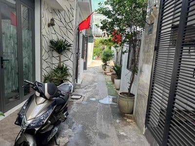 bán nhà gấp hẻm 290 Bình Thạnh