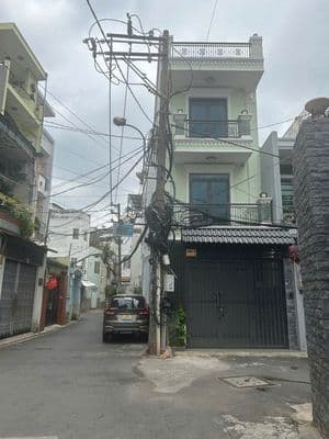 Cho thuê nhà góc 2 mặt tiền 888/2 Lạc Long Quân P.8, Q.Tân Bình