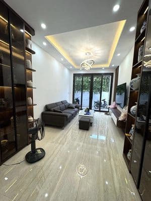 Bán nhà Xã Đàn, 25m ra phố, 30m oto tránh, không QH, nhà đẹp 39m2*5T