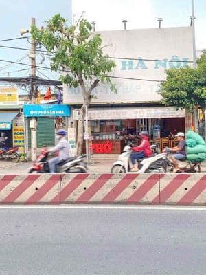 Chủ Bể Nợ Bán Gấp Căn Góc 6x28 Mặt Tiền Huỳnh Tấn Phát