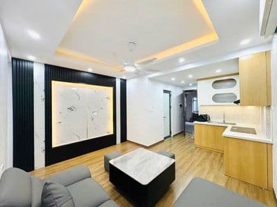 Căn hộ CC Giảng Võ, thang máy xịn, view hồ, 2 ban công, 60m2*2PN